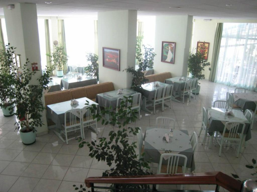 Miramare Bay Hotel Karpathos Exterior foto